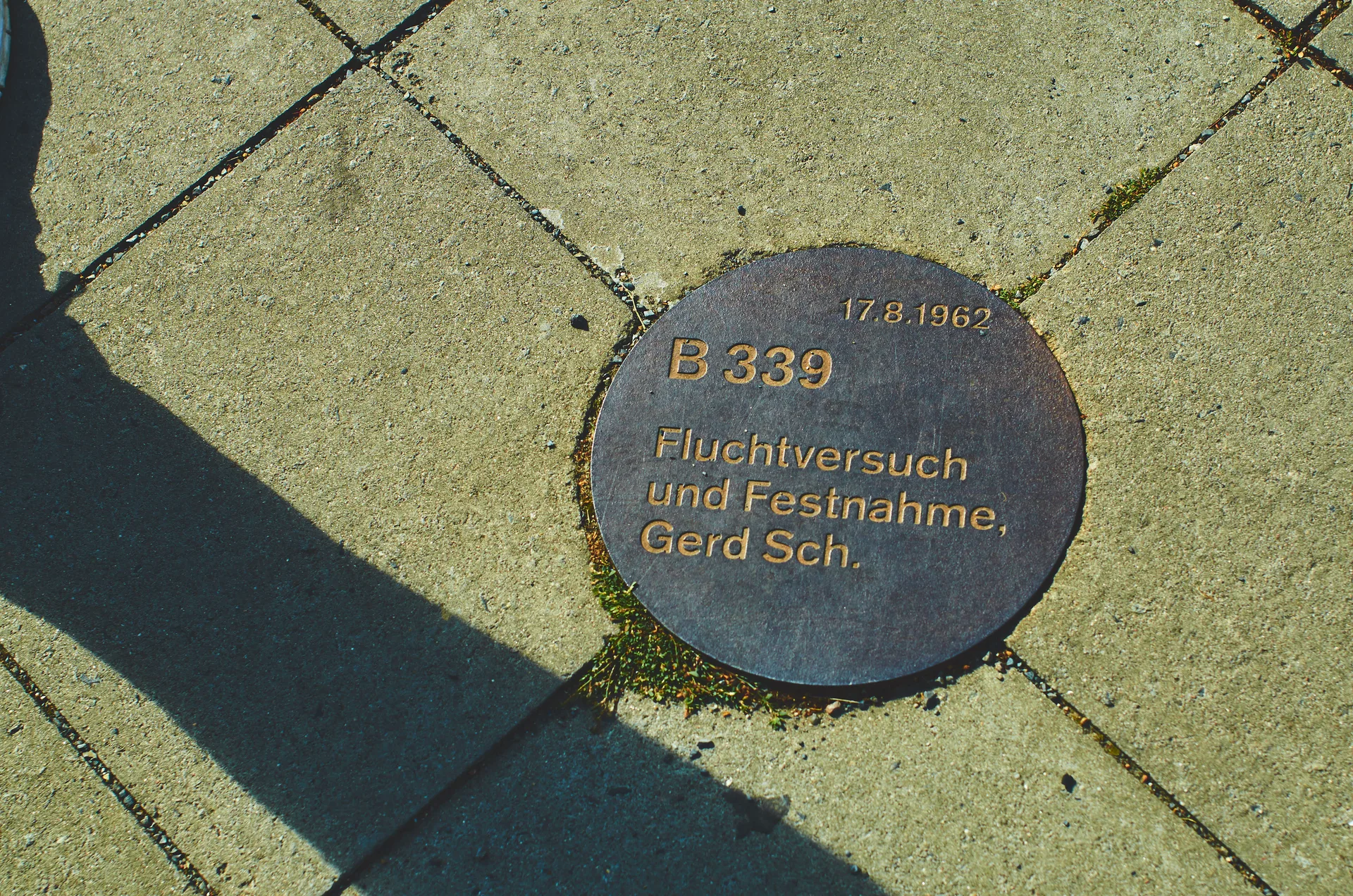 Bits of Berlin image sequence, row 1, frame 3