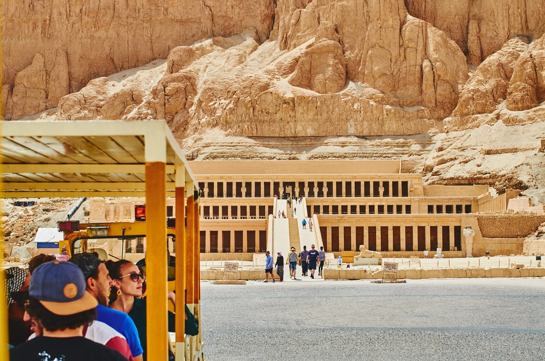 Luxor & Aswan supporting sequence, frame 2