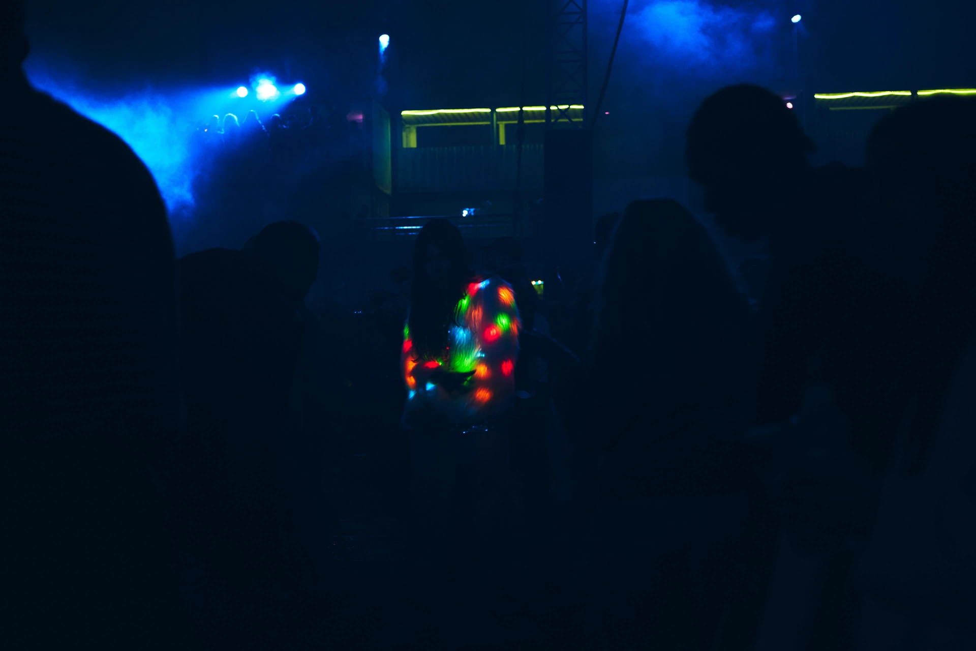 Chromatic Crowd, image 9