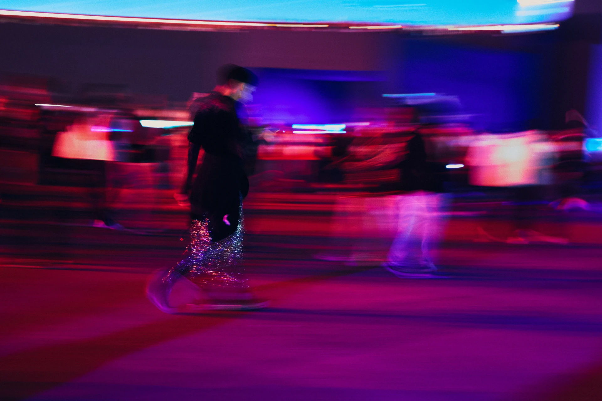 Chromatic Crowd, image 12